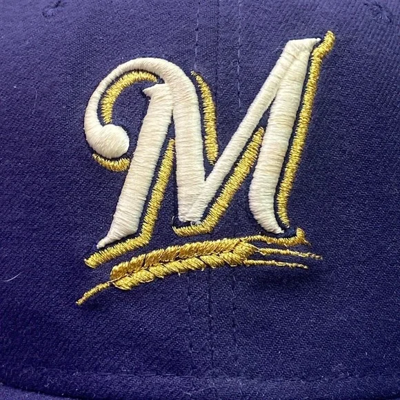 Milwaukee Brewers Baseball Hat Authentic MLB Players Cap Fitted 7 1/4 New‎ Era - Picture 2 of 14